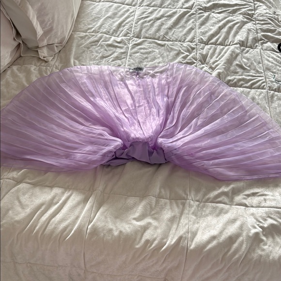 Andrea Iyamah Purple pleated top and purple and Green Pleated shorts (set) - Picture 3 of 4